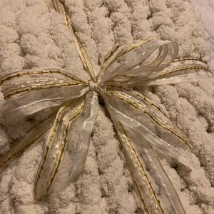 Chunky chenille oversized throw